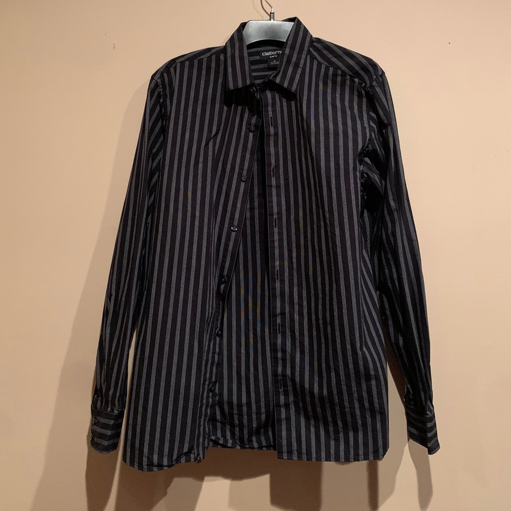 EUC Men’s Dress Shirt
